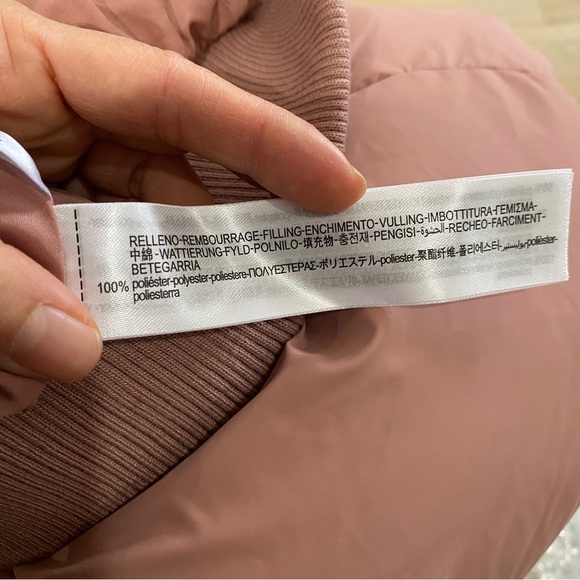 Zara pink cropped puffer jacket BLOGGERS FAVORITE!!!!! - Picture 15 of 16